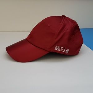 NWOT Forever 21 Women Cap